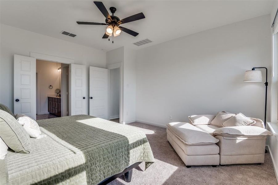 Furnished interior view inside a new home in Prairie Ridge at Goodland, Venus (Image 17).