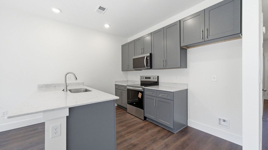 Furnished interior view inside a new home in The Arbor Townhomes, Kingsport (Image 10).