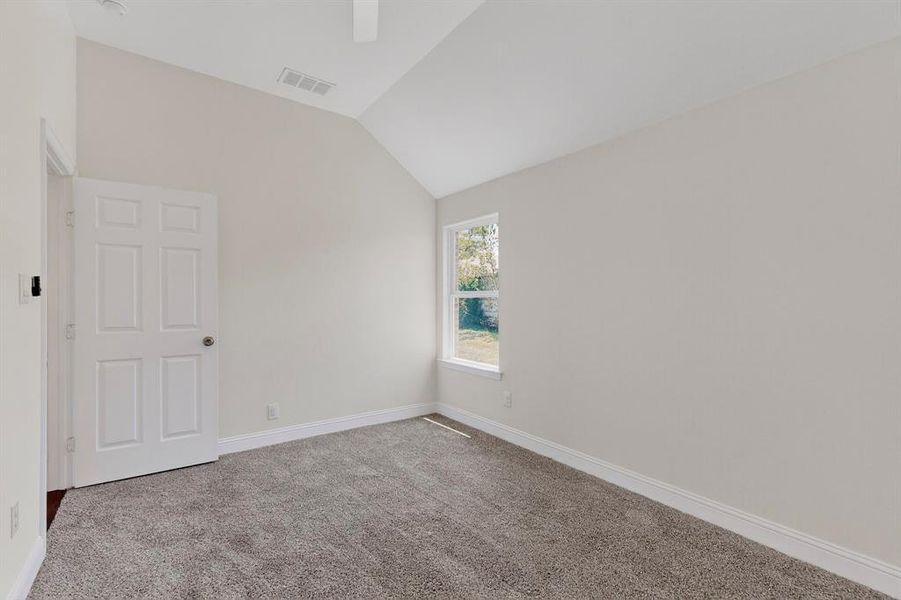 Spacious, unfurnished interior of a new home in , Ferris (Image 25).