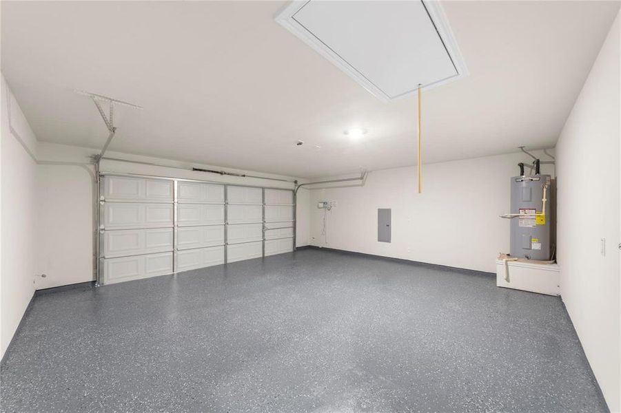Spacious, unfurnished interior of a new home in , Josephine (Image 10).
