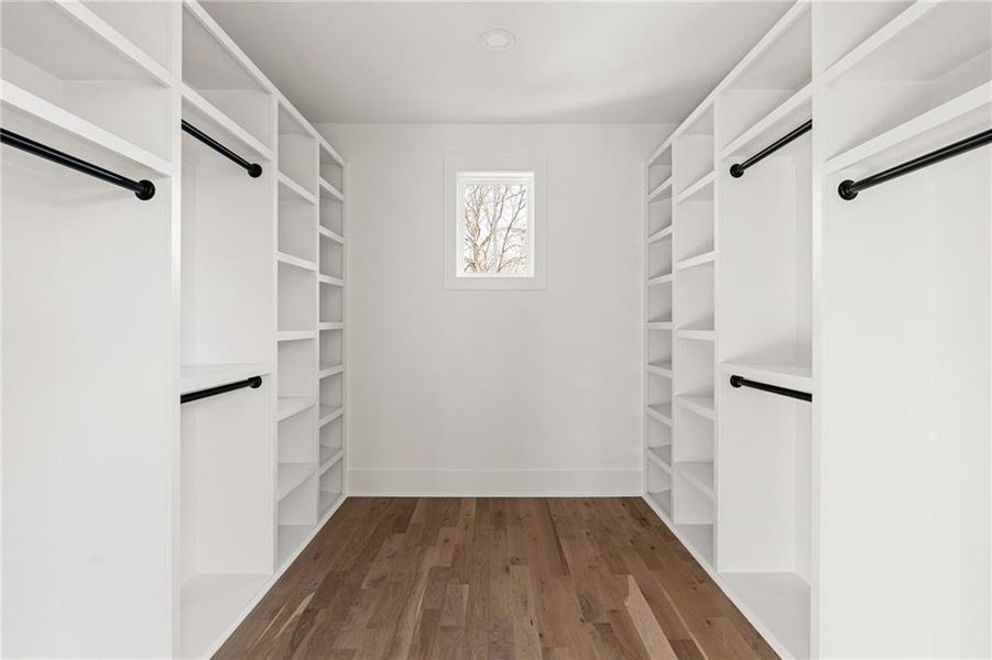 Spacious, unfurnished interior of a new home in , Atlanta (Image 25). Spacious, unfurnished interior of a new home in , Atlanta (Image 25).