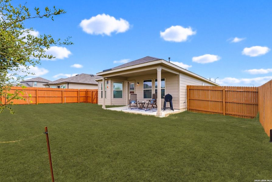 Exterior details and patio area of a home in , San Antonio (Image 21).