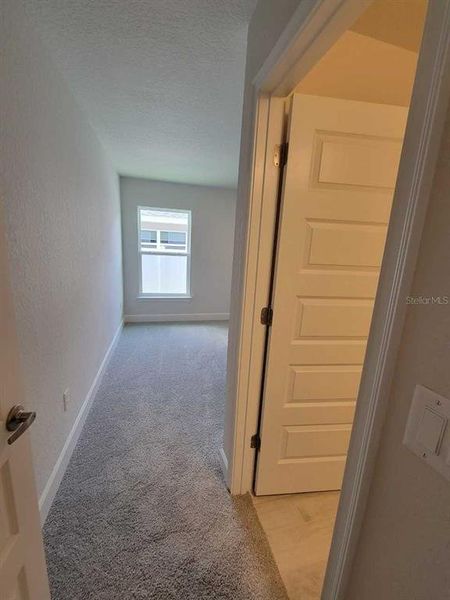 Spacious, unfurnished interior of a new home in , Ocala (Image 14).