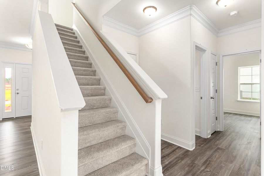 1929 Darrell Drive-18