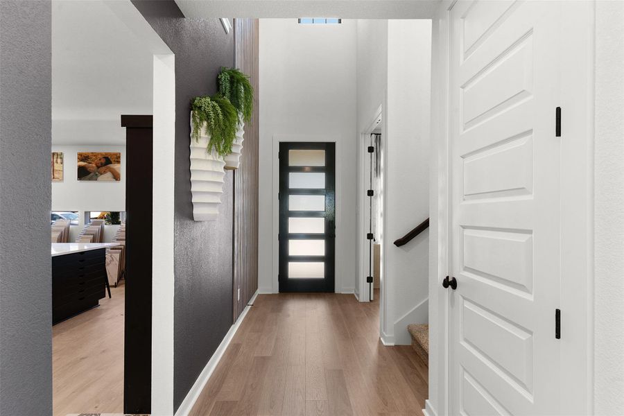 REPRESENTATIVE OF FLOOR PLAN ONLY REPRESENTATIVE OF FLOOR PLAN ONLY