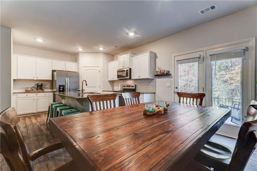 Furnished interior view inside a new home in , Dahlonega (Image 16).