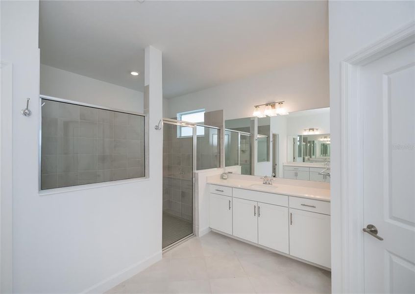 Furnished interior view inside a new home in , Englewood (Image 12).