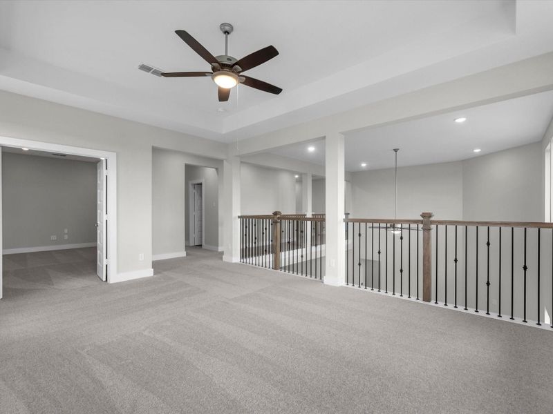Spacious, unfurnished interior of a new home in Dunham Pointe, Cypress (Image 12).
