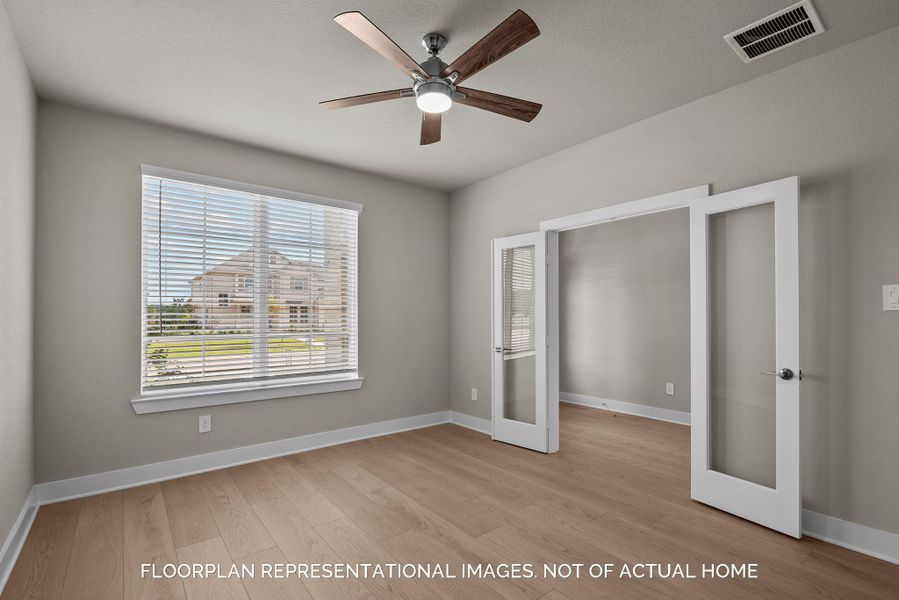 Image 33 of a home in Miller's Pond. Image 33 of a home in Miller's Pond.