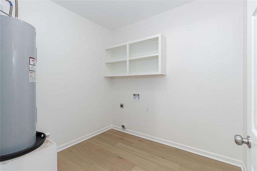 Spacious, unfurnished interior of a new home in , Winona (Image 17).