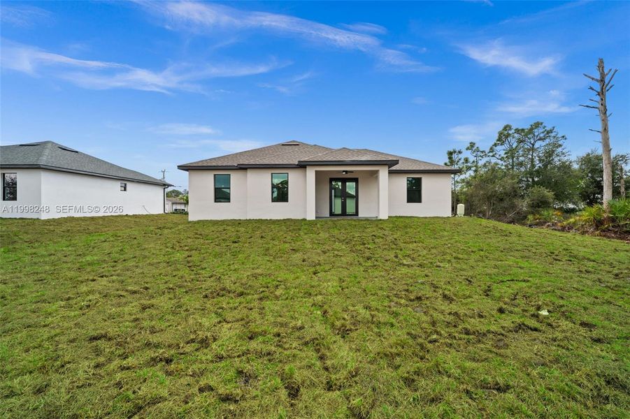 Exterior details and patio area of a home in , Lehigh Acres (Image 18).