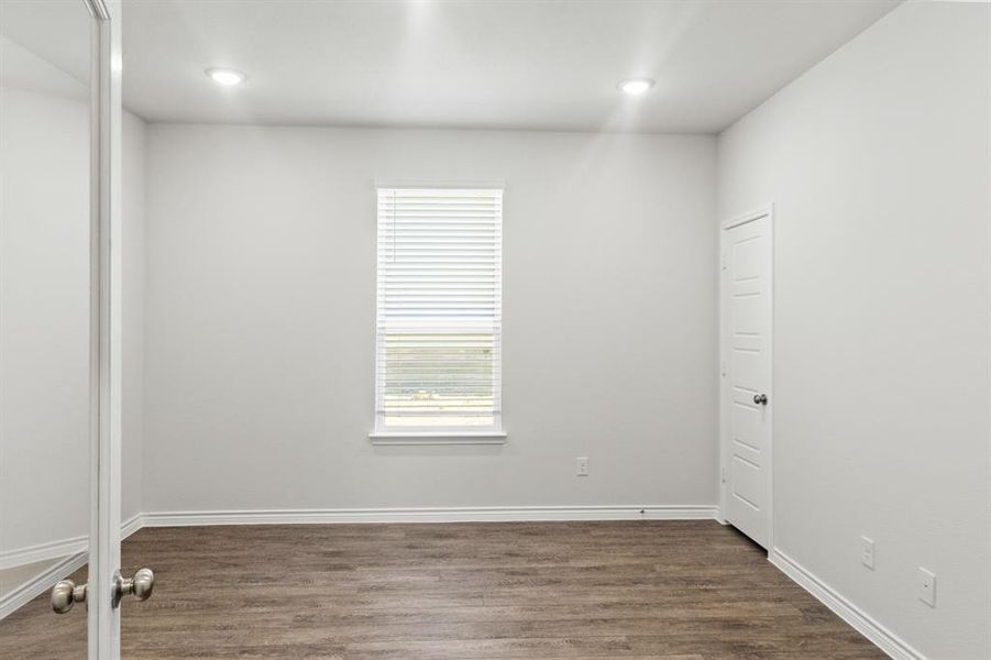 Spacious, unfurnished interior of a new home in Rocky Creek Crossing, Fort Worth (Image 12). Spacious, unfurnished interior of a new home in Rocky Creek Crossing, Fort Worth (Image 12).