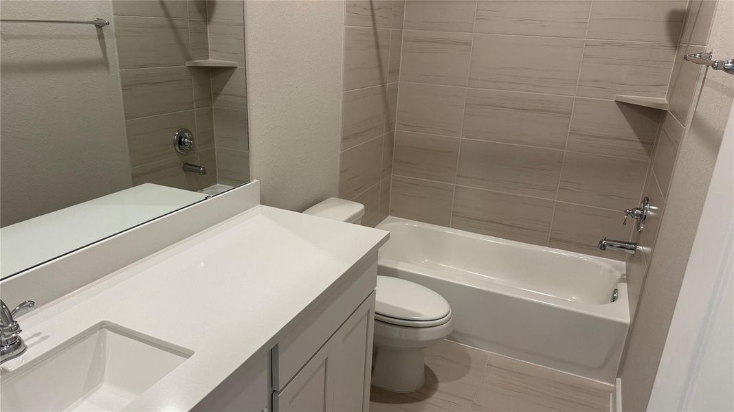 Image 6 of a home in Westridge Cove 50'. Image 6 of a home in Westridge Cove 50'.