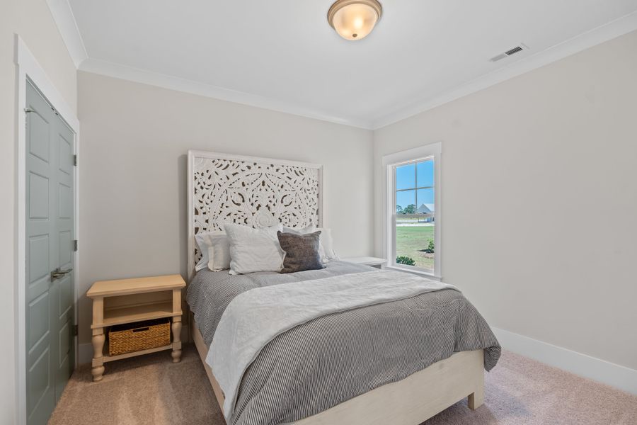 Representative furnished interior of a home built from the Scout by Bill Clark Homes in Sidbury Landing, Wilmington (Image 67).