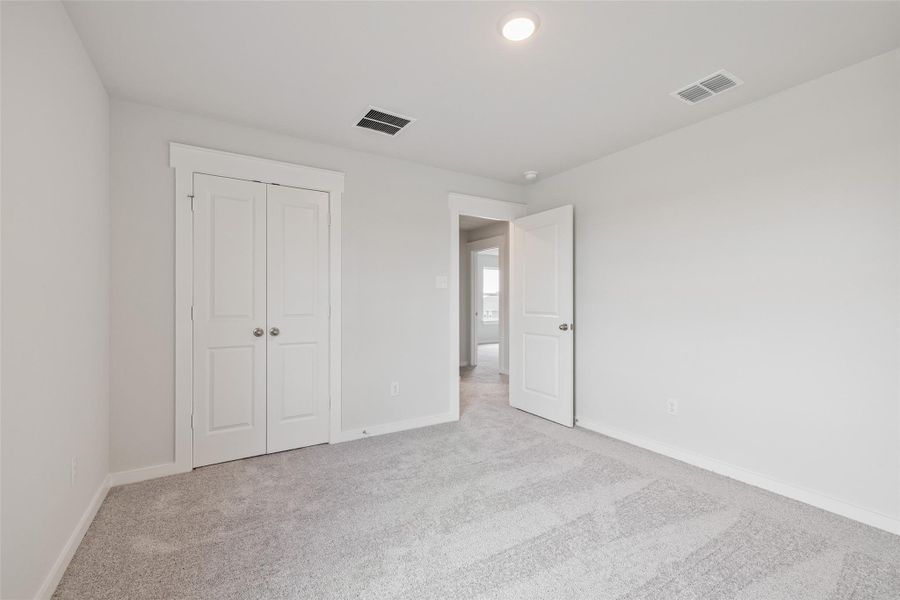 Spacious, unfurnished interior of a new home in Cielo, Conroe (Image 25).