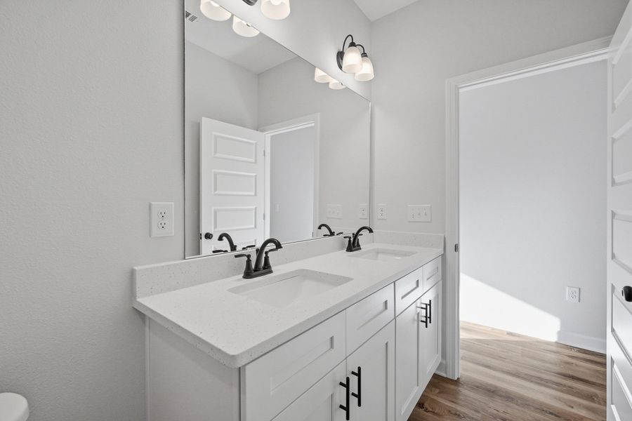 Furnished interior view inside a new home in Barton's Bend, Crestview (Image 11). Furnished interior view inside a new home in Barton's Bend, Crestview (Image 11).