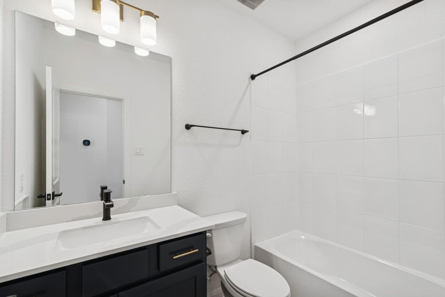 Image 34 of a home in Brookewater 45' Homesites.