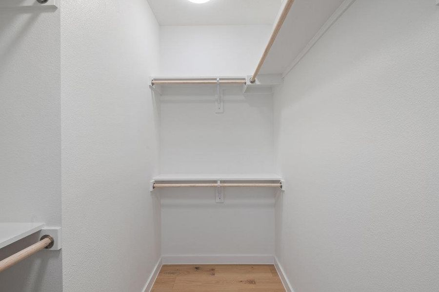 Images are for illustrative purposes only. Photos reflect a similar floor plan and are intended to convey the overall look and feel of the interiors. Images are for illustrative purposes only. Photos reflect a similar floor plan and are intended to convey the overall look and feel of the interiors.