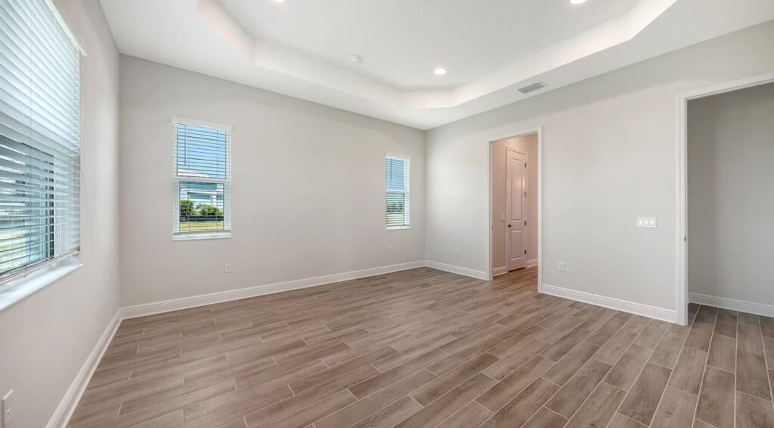 Spacious, unfurnished interior of a new home in Canoe Creek, Parrish (Image 31). Spacious, unfurnished interior of a new home in Canoe Creek, Parrish (Image 31).