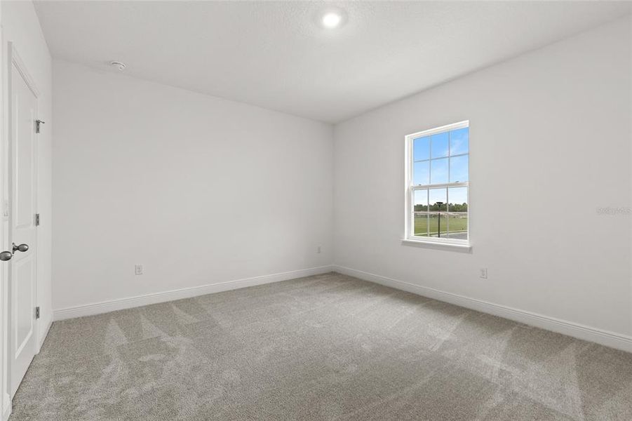 Spacious, unfurnished interior of a new home in Crossroads at Kelly Park, Apopka (Image 30).