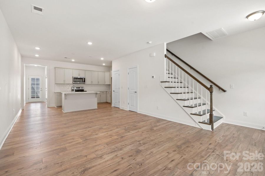 Spacious, unfurnished interior of a new home in , Asheville (Image 19).