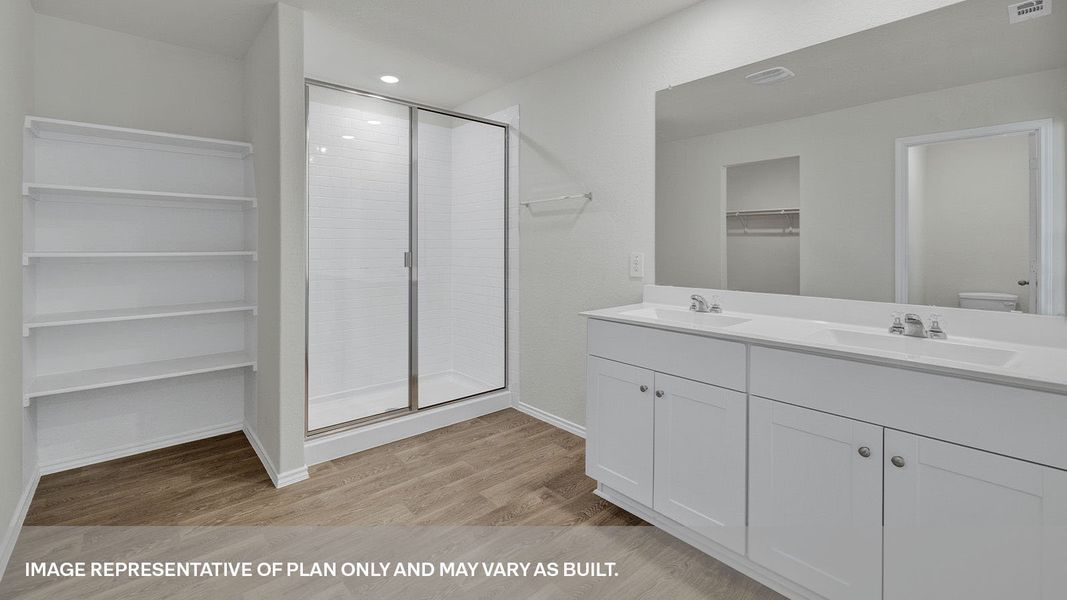 Furnished interior view inside a new home in Arroyo Ranch, Seguin (Image 10).