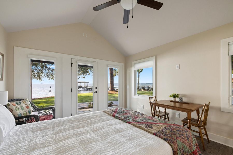 Furnished interior view inside a new home in , Bonneau (Image 38).