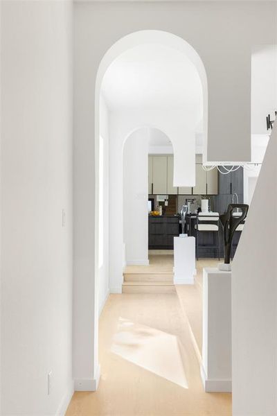 Spacious, unfurnished interior of a new home in , Dallas (Image 23).