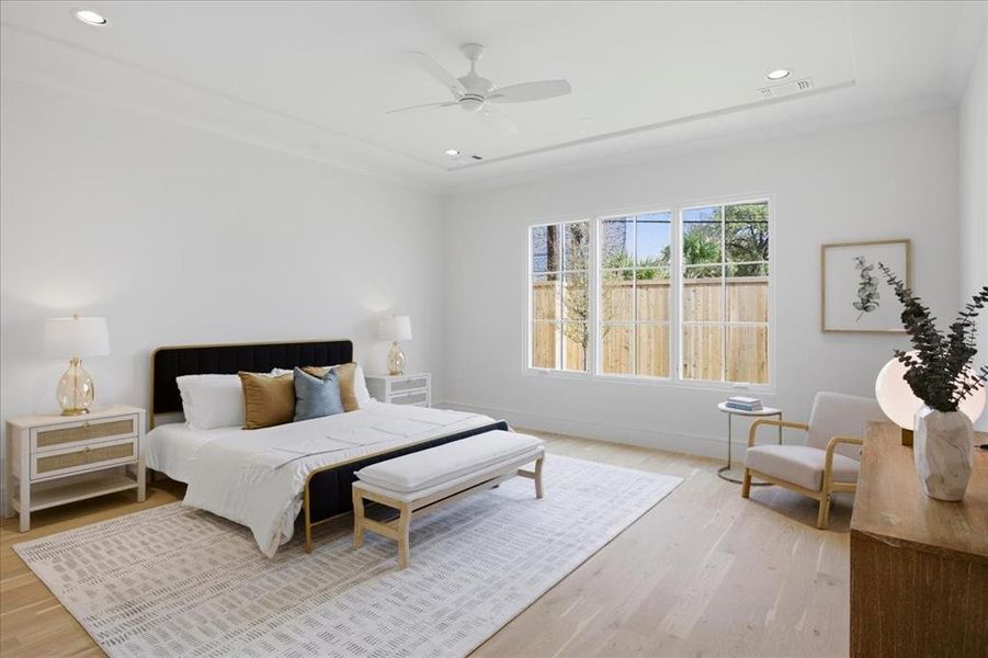 Furnished interior view inside a new home in , Dallas (Image 34).