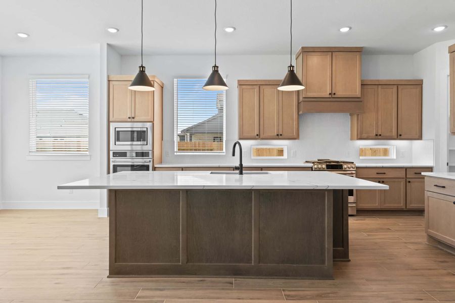 Furnished interior view inside a new home in Fulshear Lakes, Fulshear (Image 15). Furnished interior view inside a new home in Fulshear Lakes, Fulshear (Image 15).