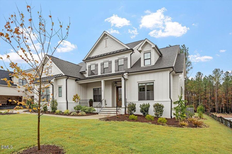 04-25 Chestnut Oak Drive [2627390]_03