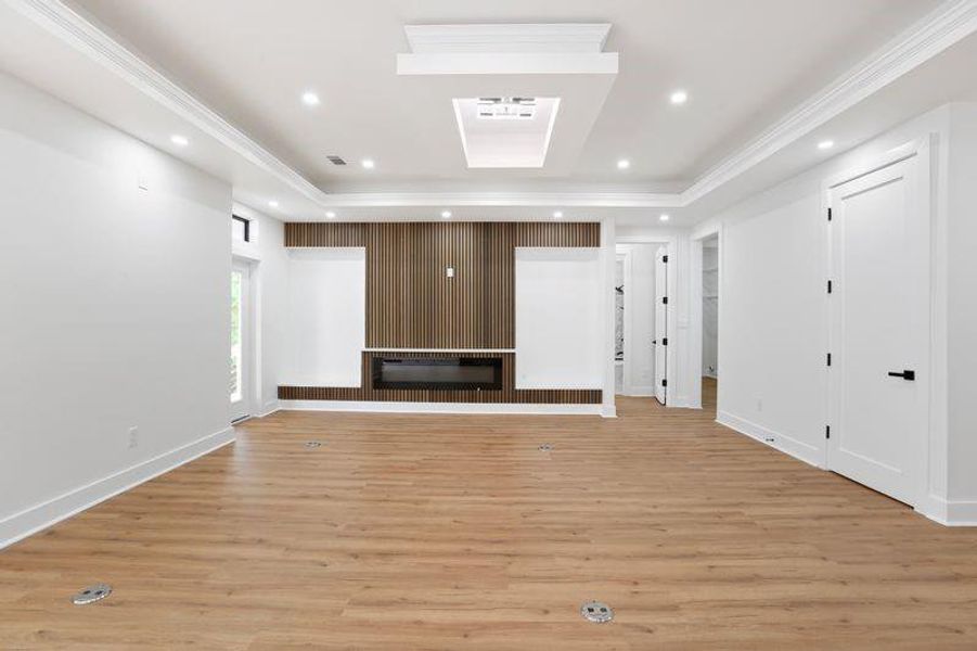 Spacious, unfurnished interior of a new home in , Atlanta (Image 22). Spacious, unfurnished interior of a new home in , Atlanta (Image 22).
