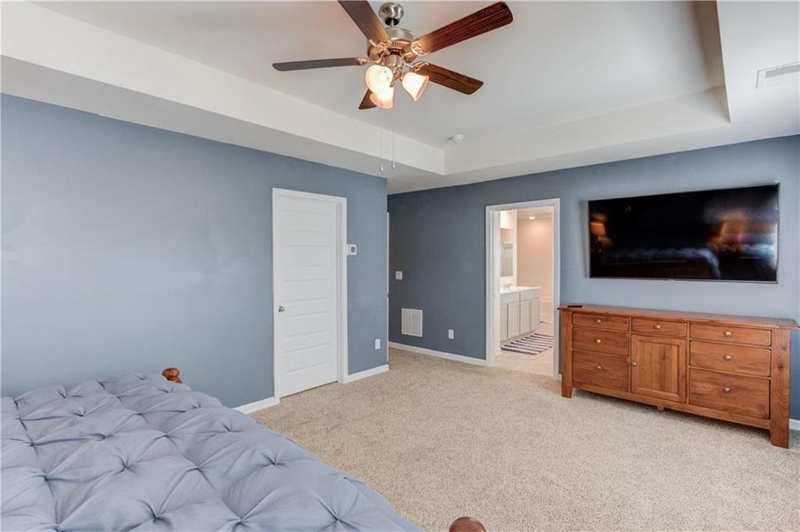 Image 28 of a home in Twin Lakes.