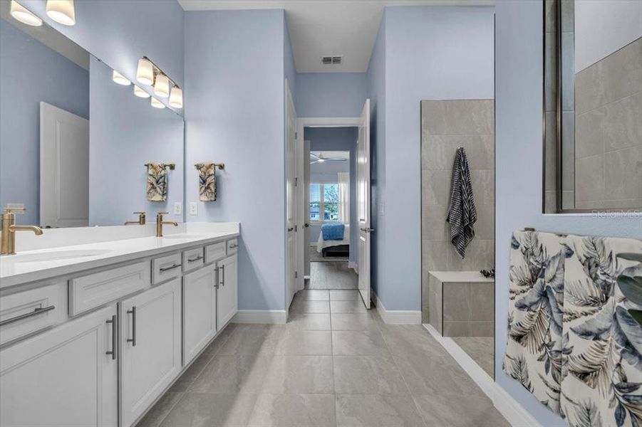 Furnished interior view inside a new home in , Parrish (Image 46).