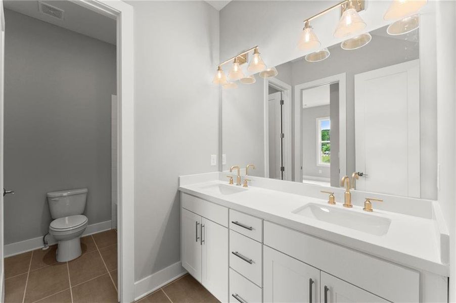 Furnished interior view inside a new home in West Town, Atlanta (Image 7).