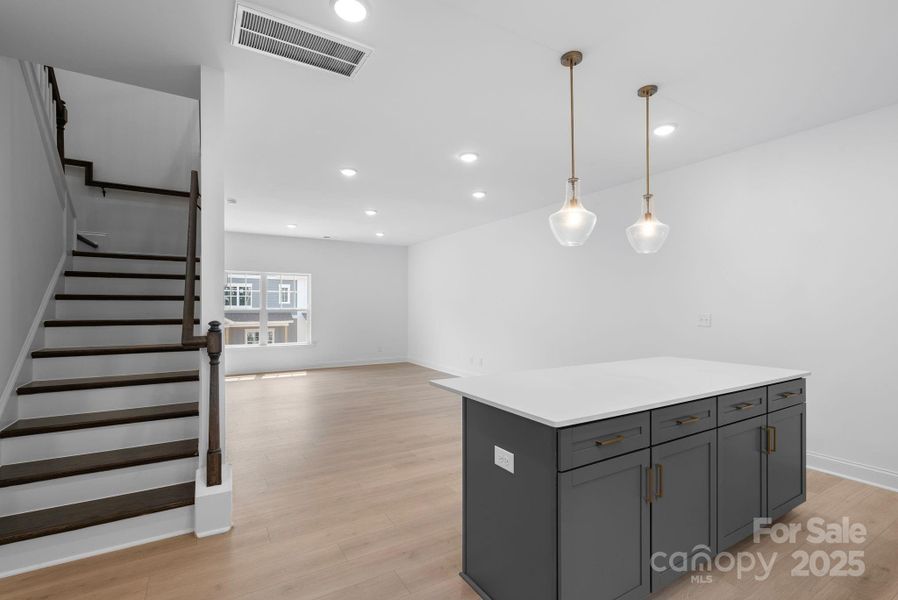 Image 31 of a home in .