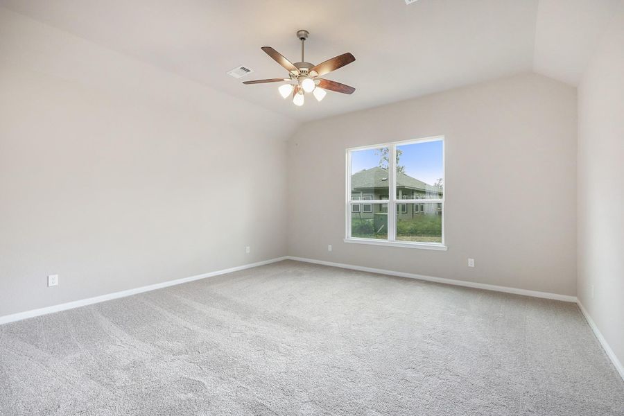 Spacious, unfurnished interior of a new home in , West Columbia (Image 8).