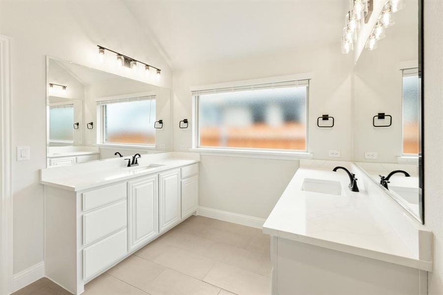 Furnished interior view inside a new home in The Retreat at North Grove 60, Waxahachie (Image 13). Furnished interior view inside a new home in The Retreat at North Grove 60, Waxahachie (Image 13).