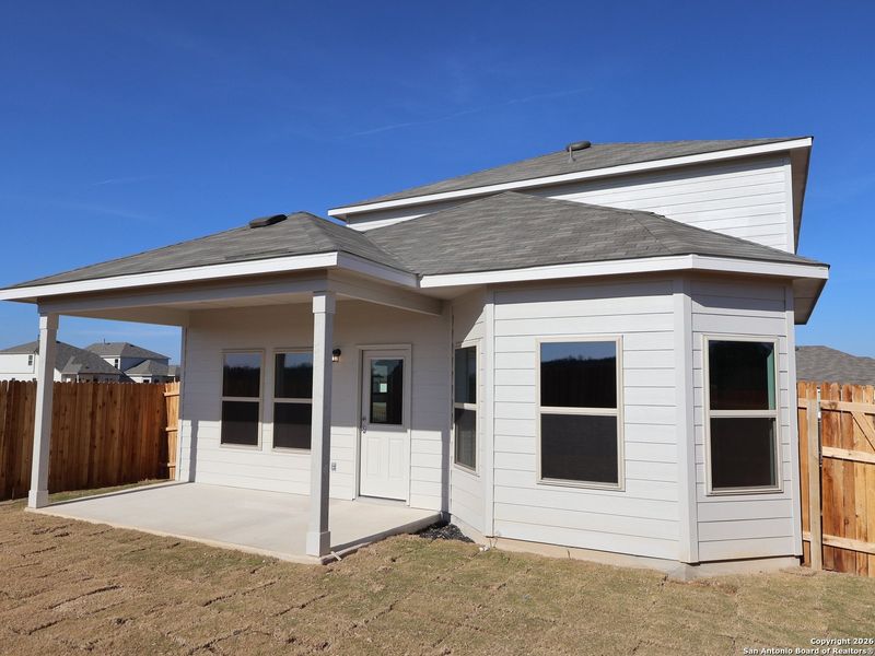Exterior details and patio area of a home in Winding Brook, San Antonio (Image 23).