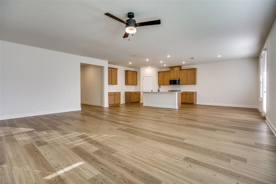 Spacious, unfurnished interior of a new home in The Preserve Estates, Justin (Image 15).