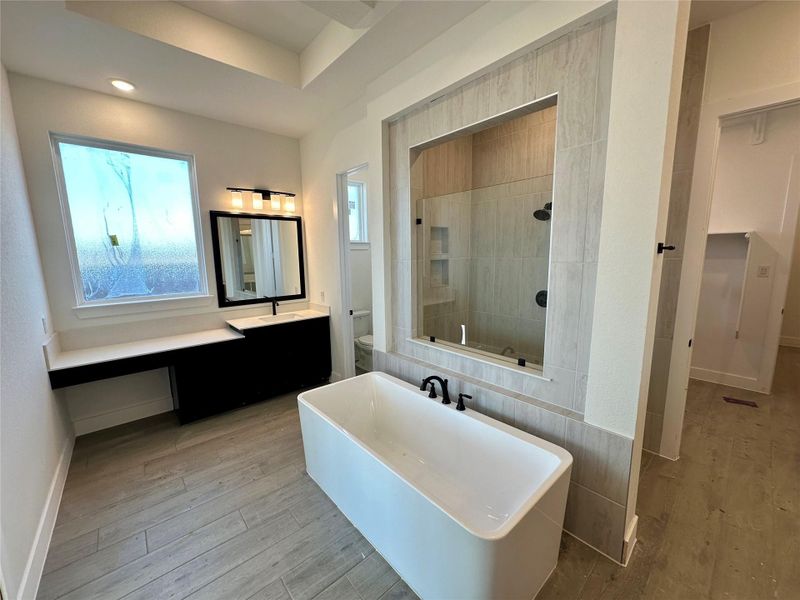 Furnished interior view inside a new home in Briarley, Montgomery (Image 10).