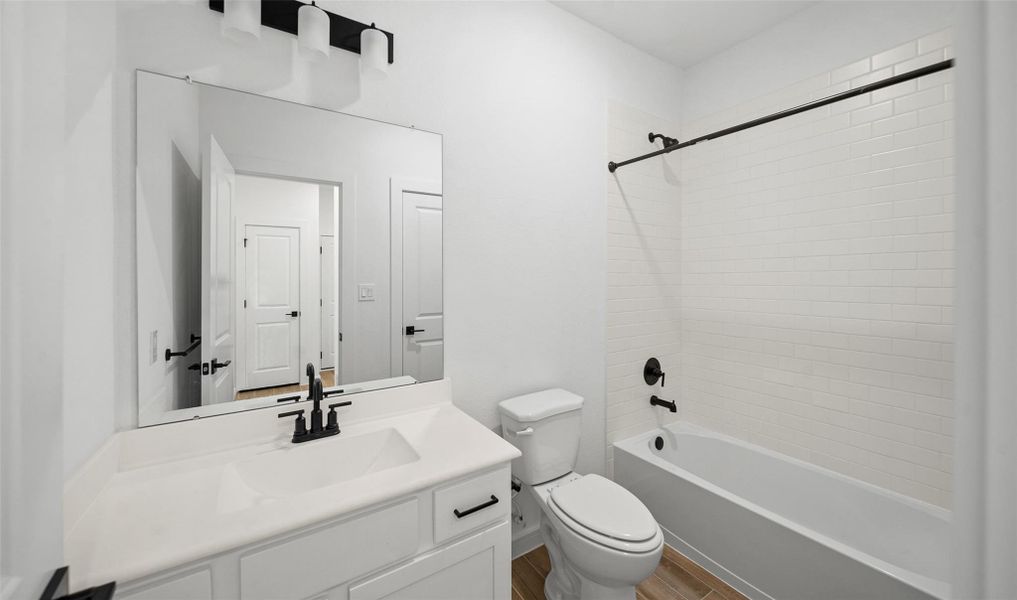 Hall bath (*Photo not of actual home and used for illustration purposes only.) Hall bath (*Photo not of actual home and used for illustration purposes only.)