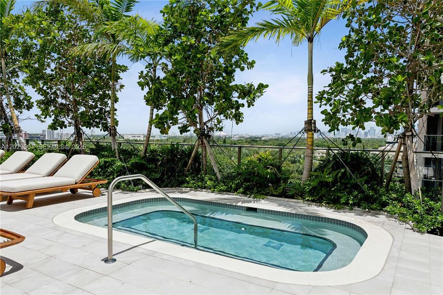 Jacuzzi