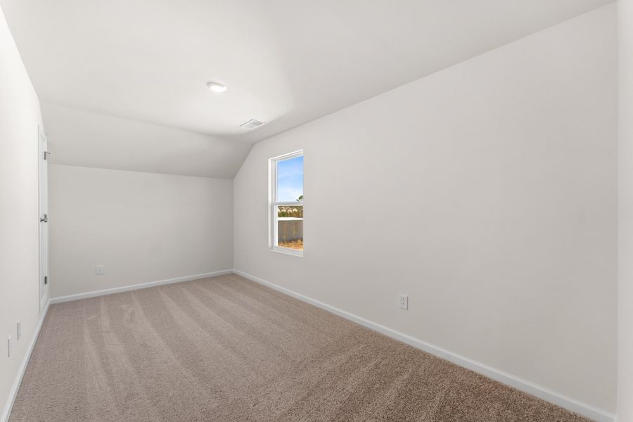 Spacious, unfurnished interior of a new home in Tucker Ridge, Pendleton (Image 27). Spacious, unfurnished interior of a new home in Tucker Ridge, Pendleton (Image 27).