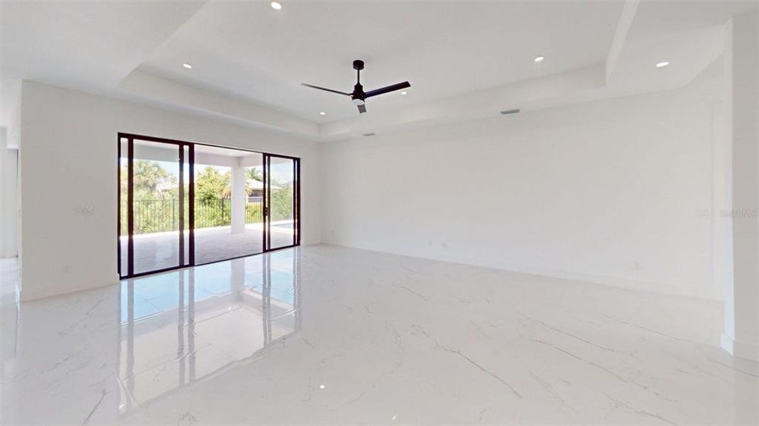 Spacious, unfurnished interior of a new home in , Punta Gorda (Image 46).
