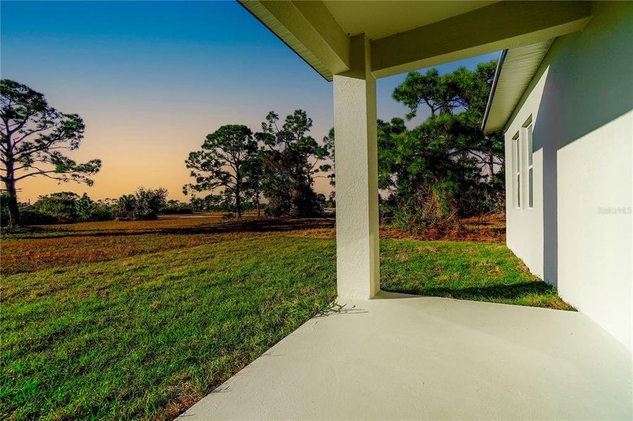 Exterior details and patio area of a home in , Placida (Image 3).