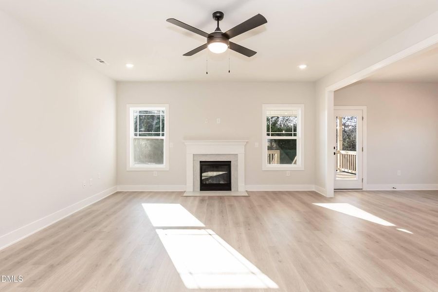 Spacious, unfurnished interior of a new home in Charlotte's Ridge, Middlesex (Image 21).