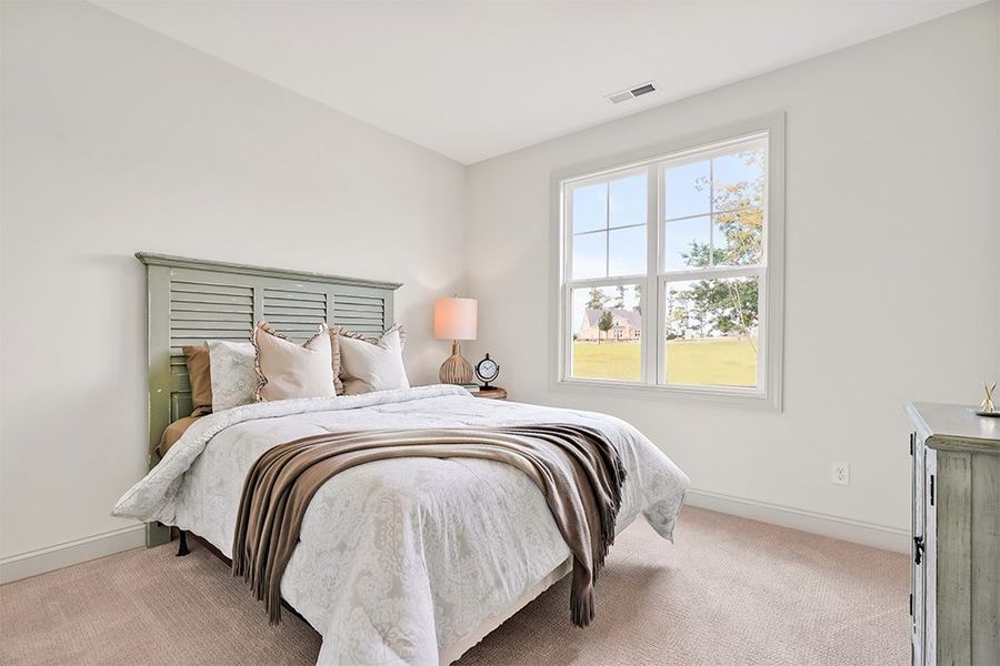 Lumina Island, Guest Bedroom