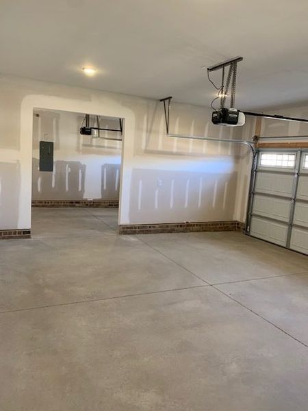 Spacious, unfurnished interior of a new home in Royal Pines, Trinity (Image 21). Spacious, unfurnished interior of a new home in Royal Pines, Trinity (Image 21).