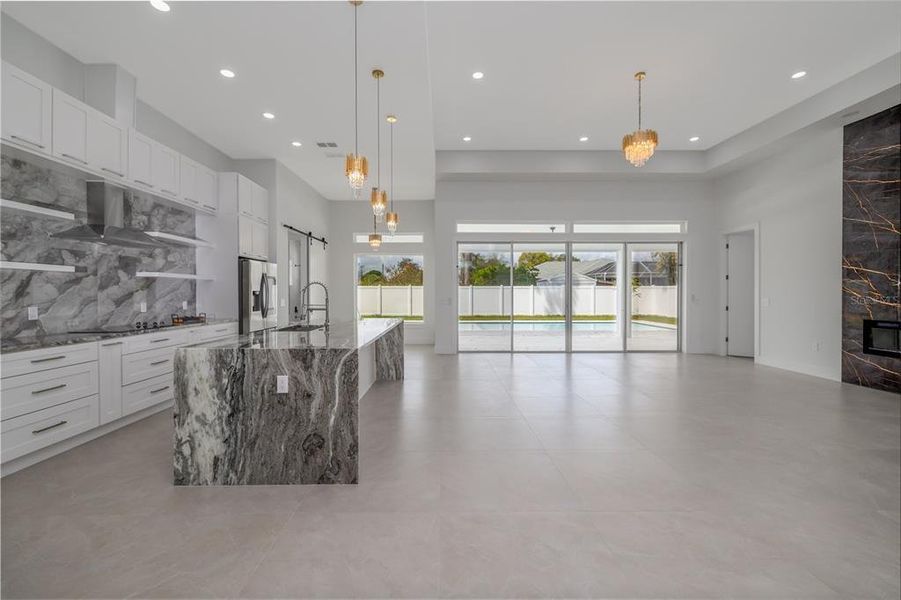 Spacious, unfurnished interior of a new home in , Palm Coast (Image 36).